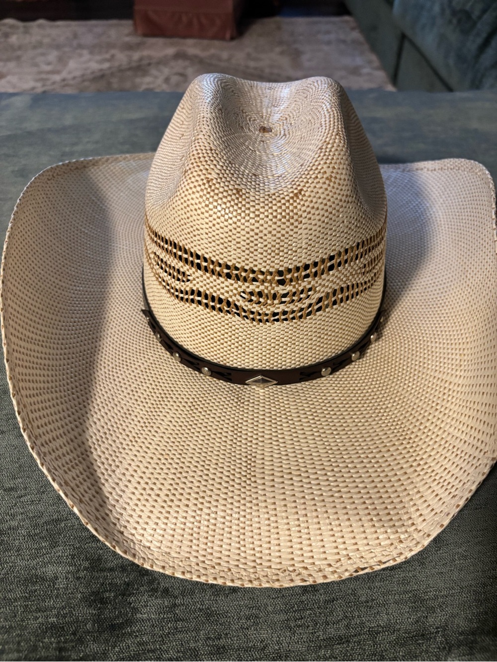 Women’s Cowboy Hat with Decorative Band - Natural